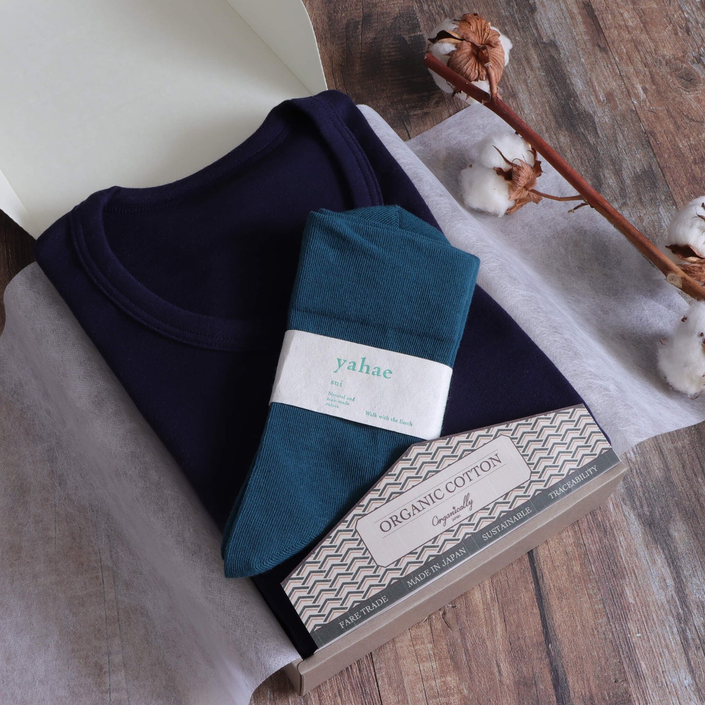 ロングスリーブTシャツと靴下のギフトセット（Navy）